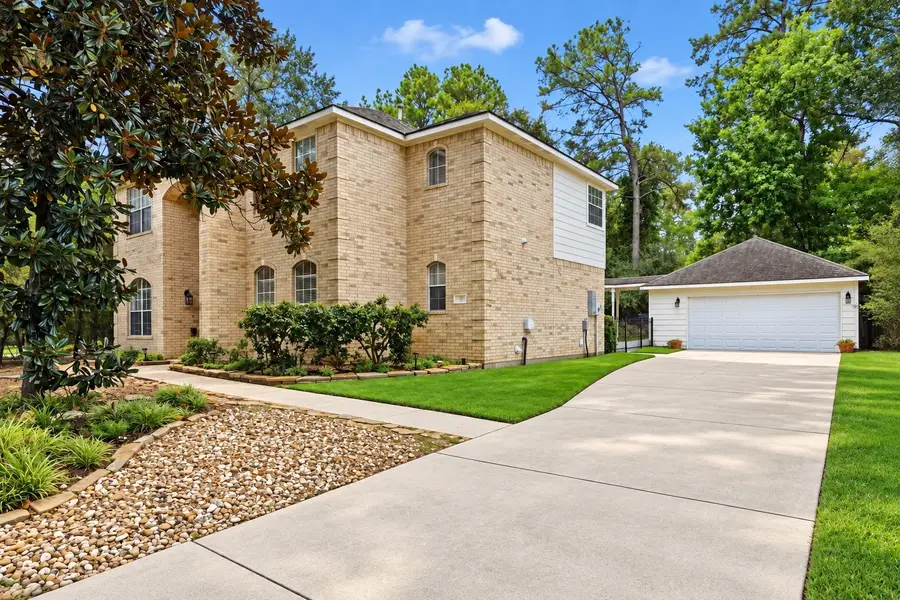 7 Mayborough Court, The Woodlands, TX 77382 - #2