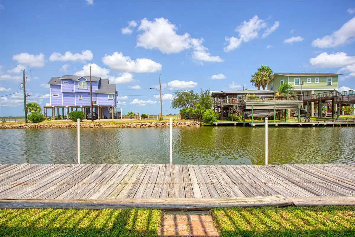 114 Bayou Vista Drive, Hitchcock, TX 77563 - #1