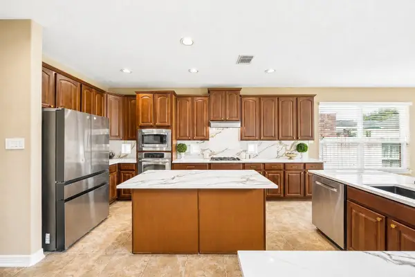 4303 Pensacola Oaks Lane, Sugar Land, TX 77479