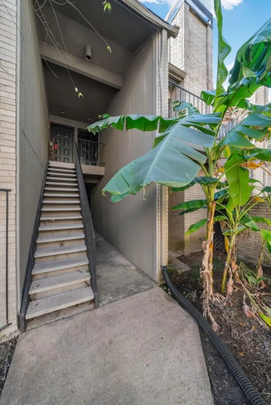 10811 Richmond Avenue #72, Houston, TX 77042 - #2