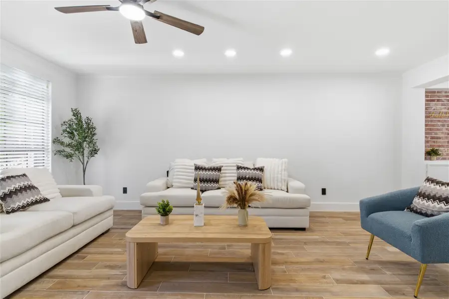 811 Lovett Boulevard #21, Houston, TX 77006 - #3