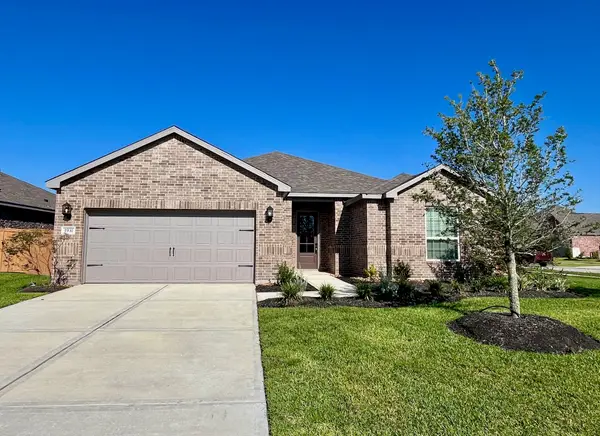 1931 June Lake Lane, Iowa Colony, TX 77583