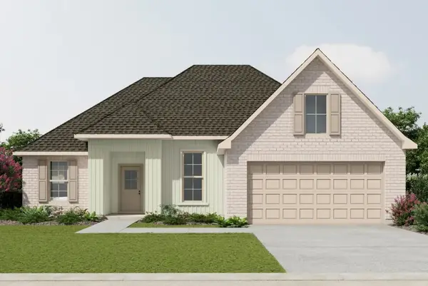 318 Finch Court, Bridge City, TX 77611