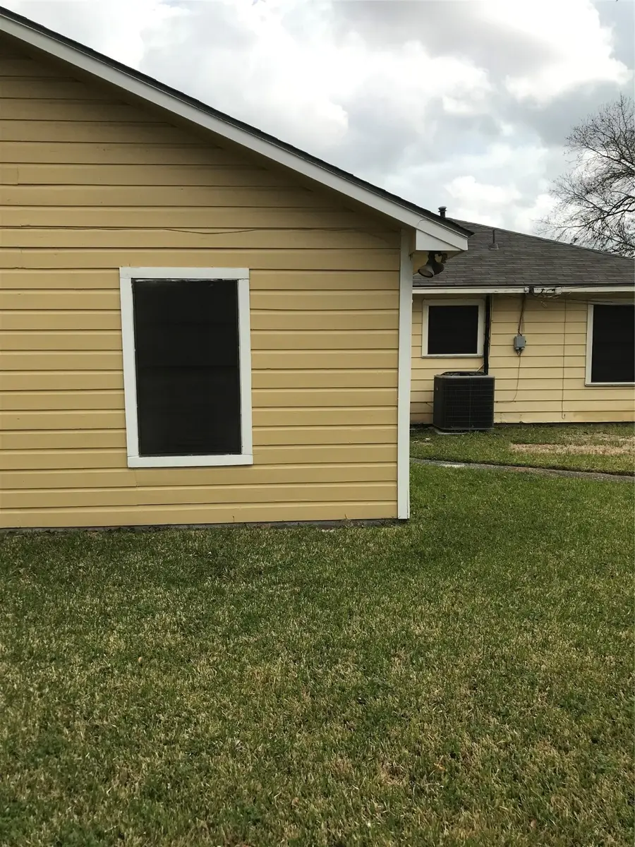 1706 Gellhorn, Houston, TX 77029 - Image #2