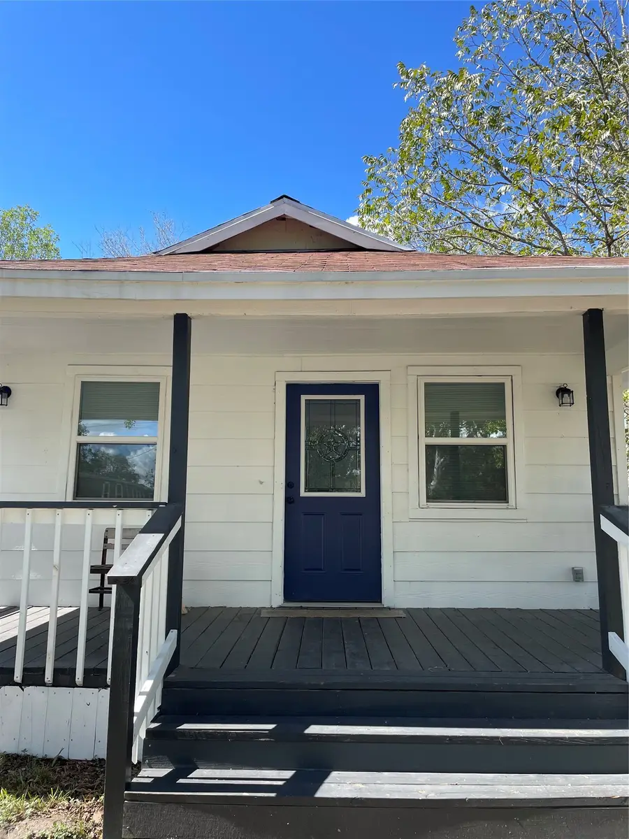 700 & 708 3rd Street, Edna, TX 77957 - #3