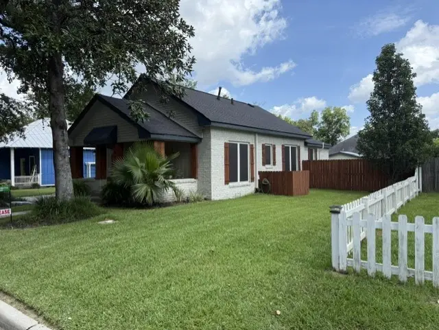 407 S 2nd Street, Humble, TX 77338 - #3