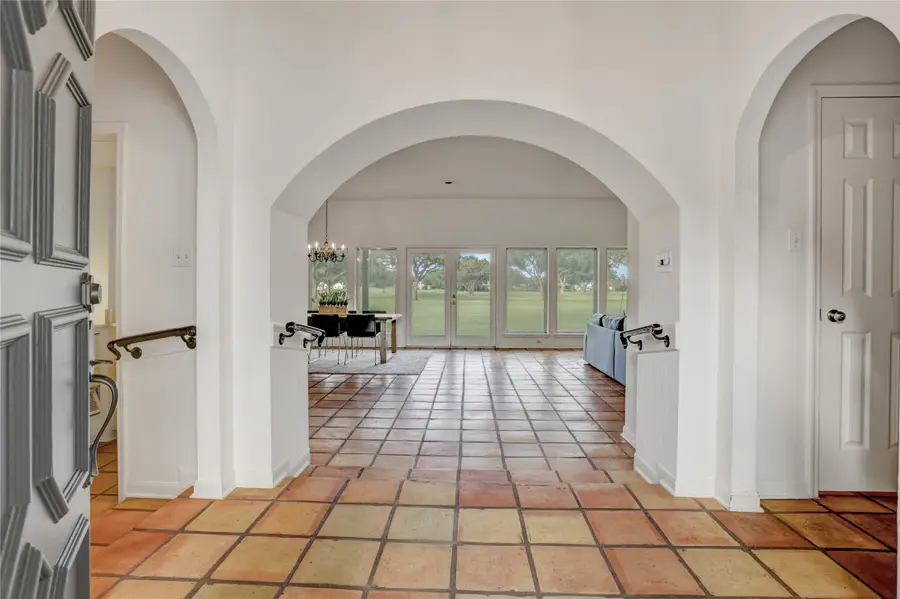 44 Crestwood Circle, Sugar Land, TX 77478 - #3