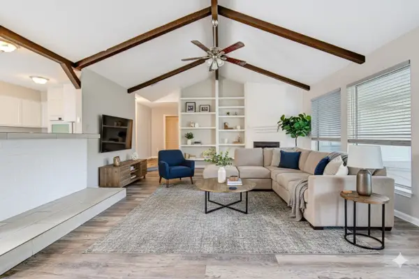 6430 Pirtlewood Circle, Houston, TX 77088