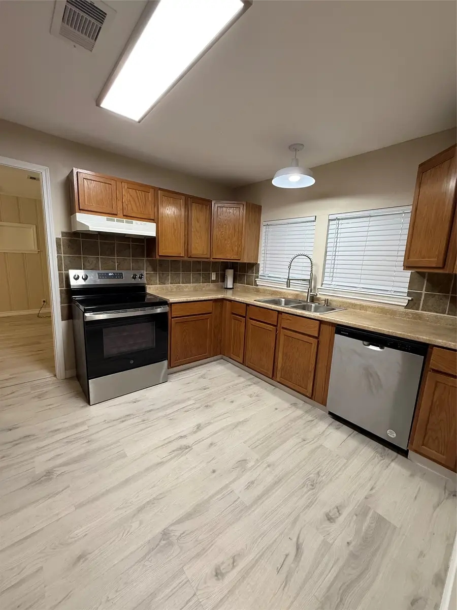 1102 E 2nd Street, Sweeny, TX 77480 - #2