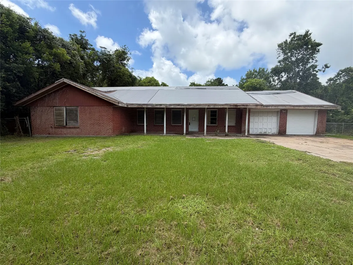 1301 N Vauthier Lane, La Marque, TX 77568 - #1