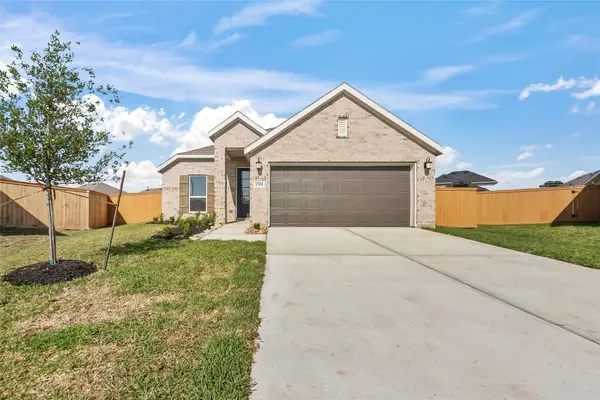 2813 Ravine Bluffs Court, League City, TX 77573