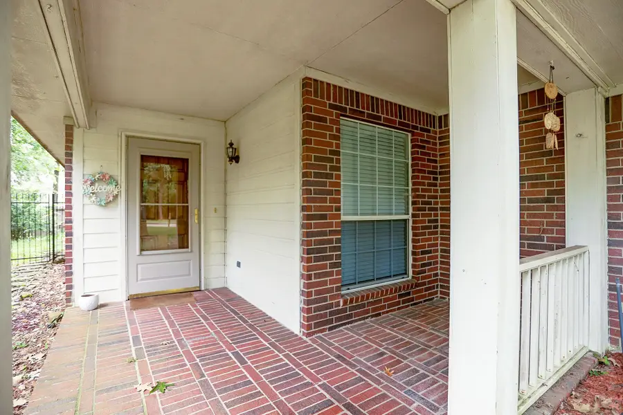 125 E Park Drive Drive, Montgomery, TX 77356 - Image #3