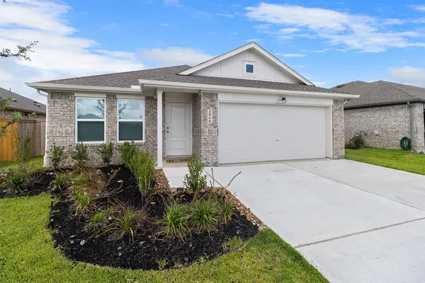 2806 Cedar Rock Street, League City, TX 77573