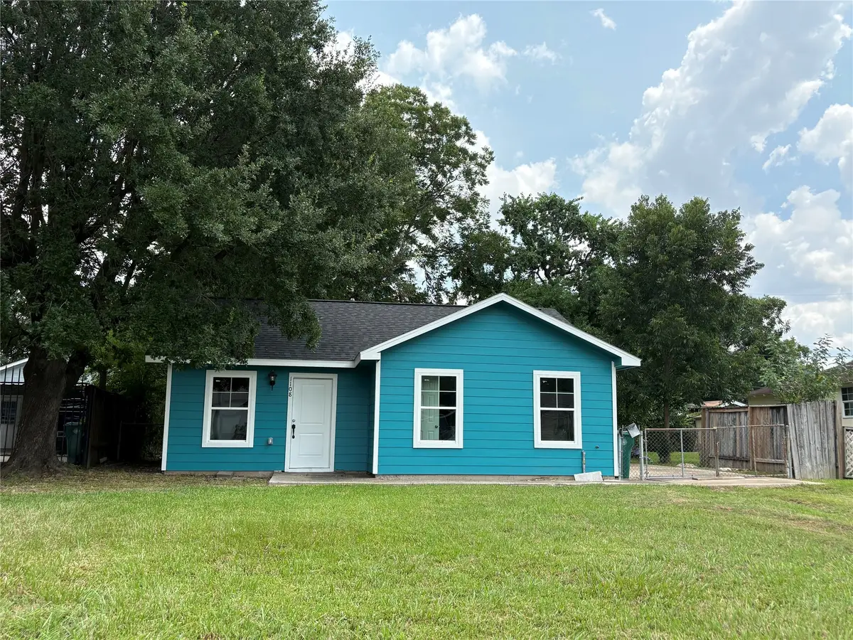 1108 Jackson Avenue, Pasadena, TX 77506 - #1