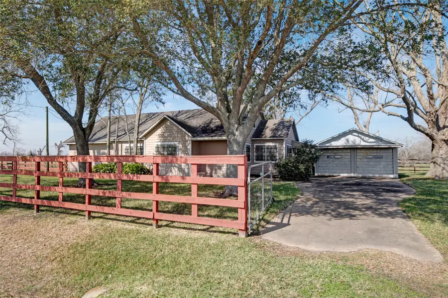 8439 Fm 442, Boling, TX 77420 - #3