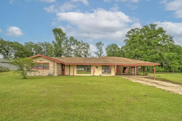 245 County Road 857, Evadale, TX 77612