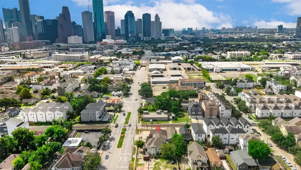 1607 Houston Avenue, Houston, TX 77007