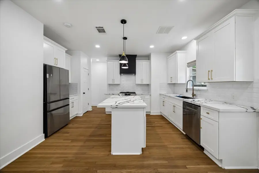 207 Tabor Street, Houston, TX 77009 - #3