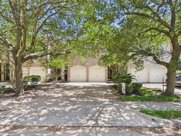 5449 Fairdale Lane, Houston, TX 77056
