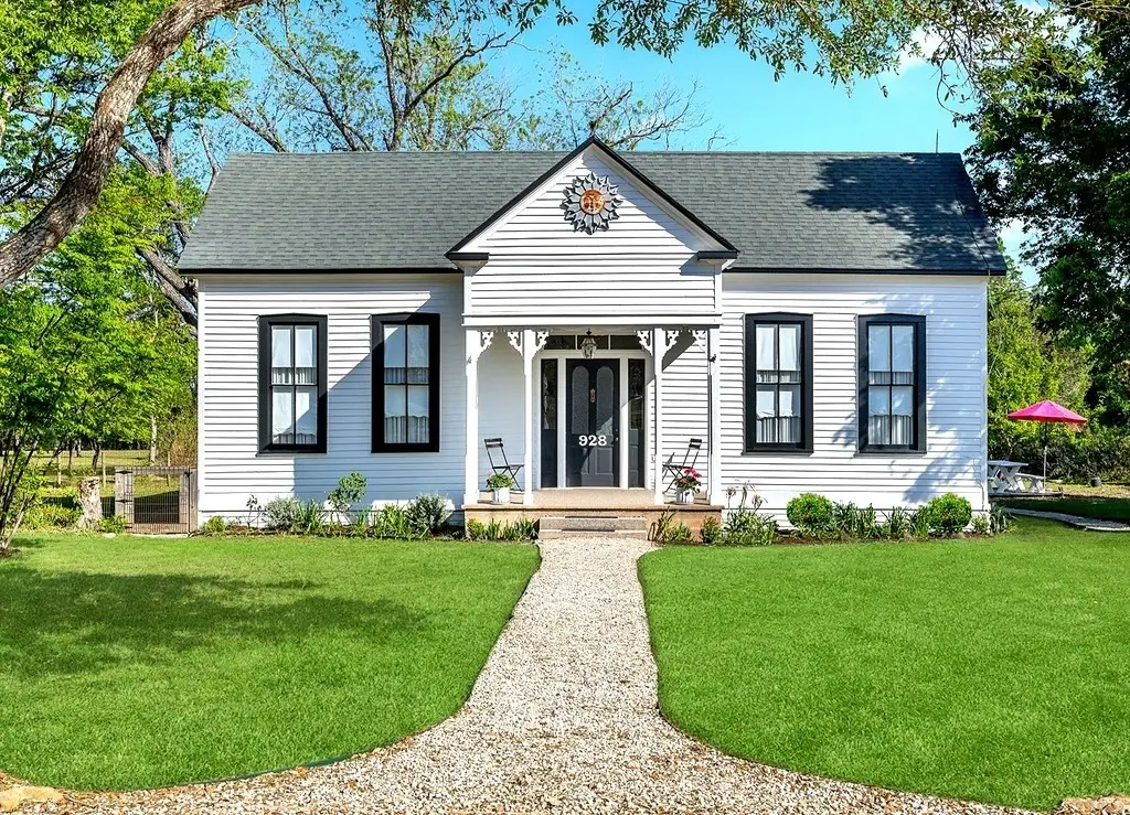 928 E State Highway 237, Fayetteville, TX 78940 - #1