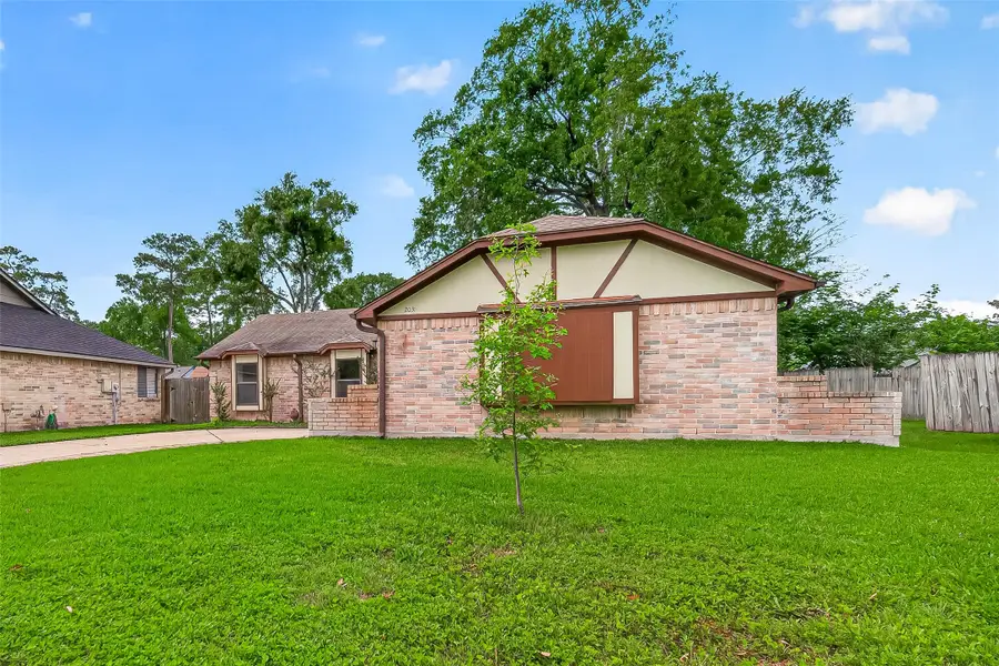 2031 Woodhue Drive, Spring, TX 77386 - #2