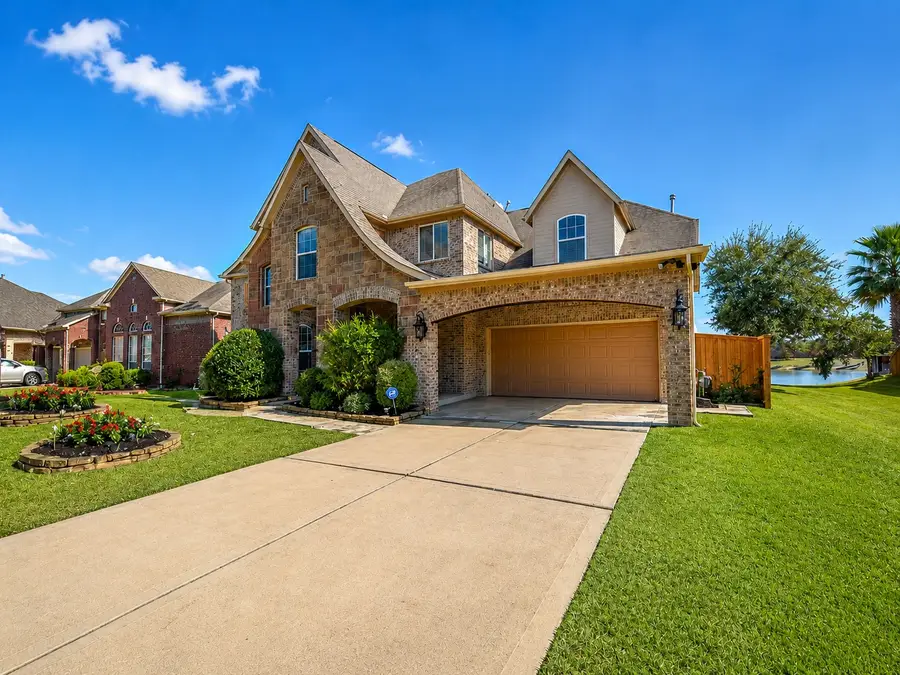 2421 Harbor Chase Drive, Pearland, TX 77584 - #2
