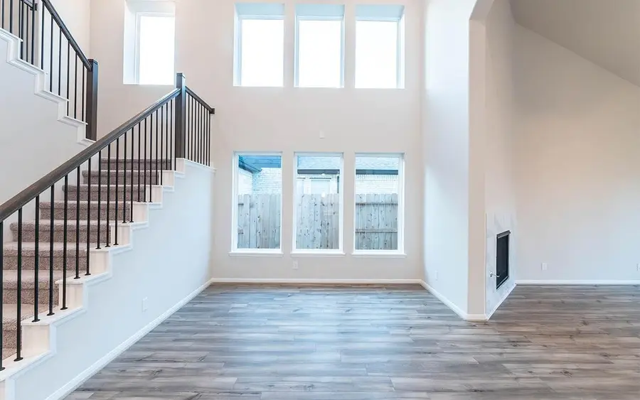 19014 Blossoming Buttercup Drive, Tomball, TX 77377 - Image #2