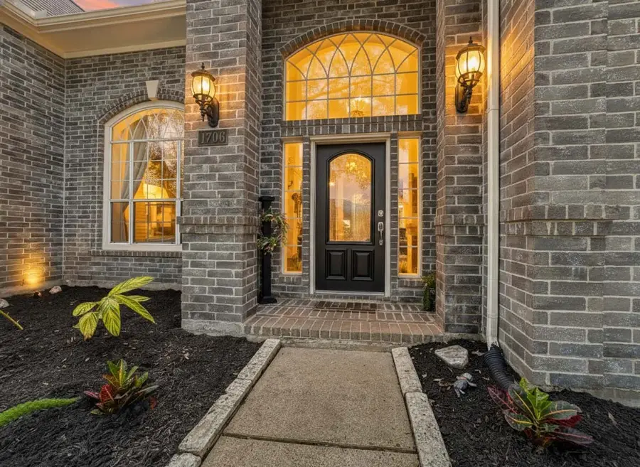 1706 Pensacola Lane, Friendswood, TX 77546 - #3