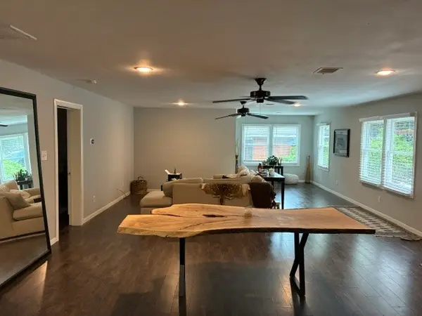5211 Dunlop Street, Houston, TX 77009
