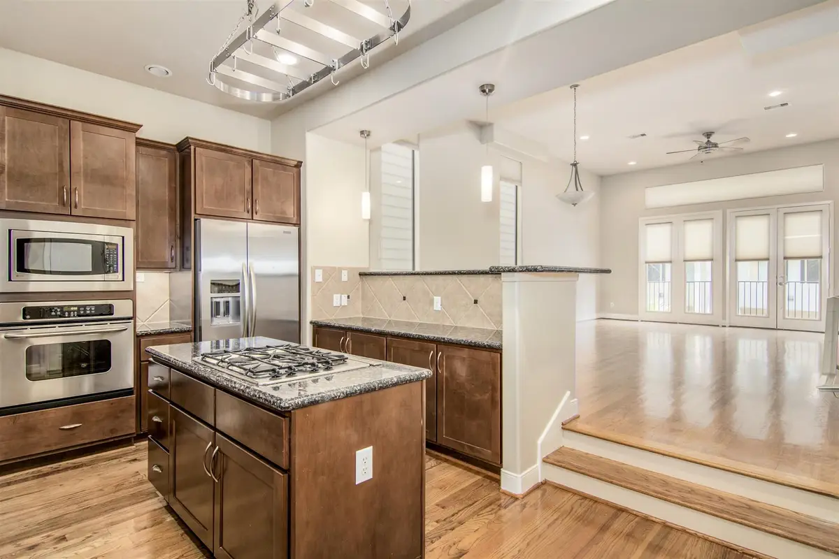 5227 Lillian Street, Houston, TX 77007 - Image #1