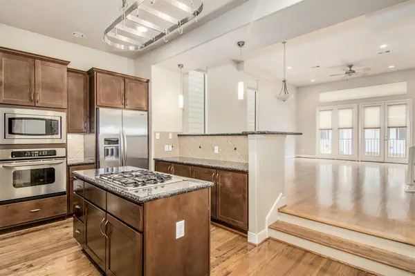 5227 Lillian Street, Houston, TX 77007