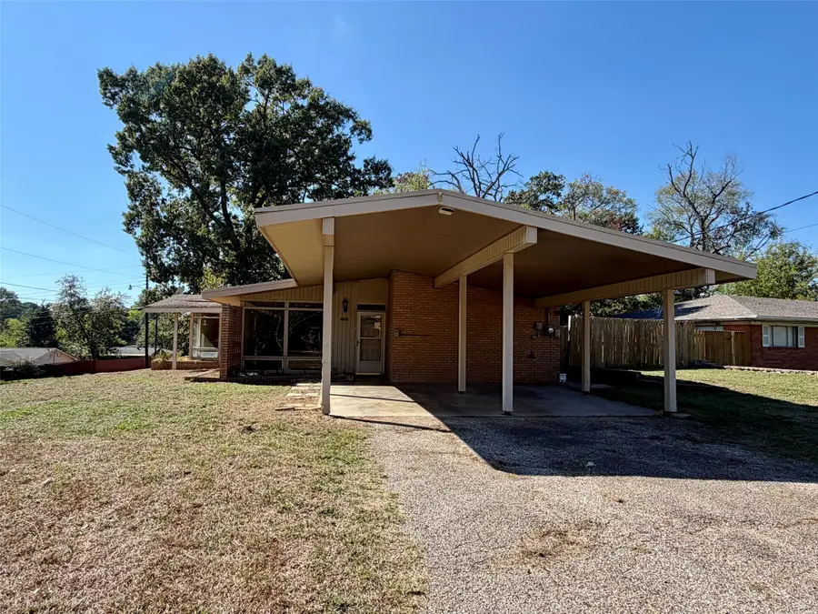 1505 Berry Lane, Longview, TX 75602 - #3