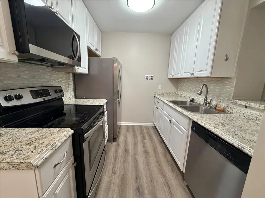 1516 Bay Area Boulevard #F4, Houston, TX 77058 - #2