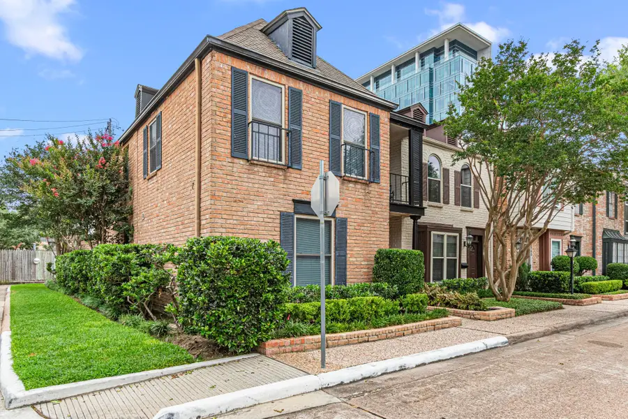 3749 Wakeforest Street, Houston, TX 77098 - Image #3
