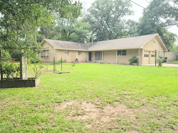 1809 North Roberson Street, Conroe, TX 77301