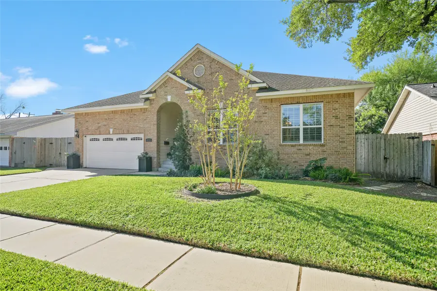 5821 Ariel Street, Houston, TX 77074 - #3