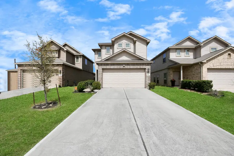 6409 Macroom Meadows Lane, Houston, TX 77048 - Image #2