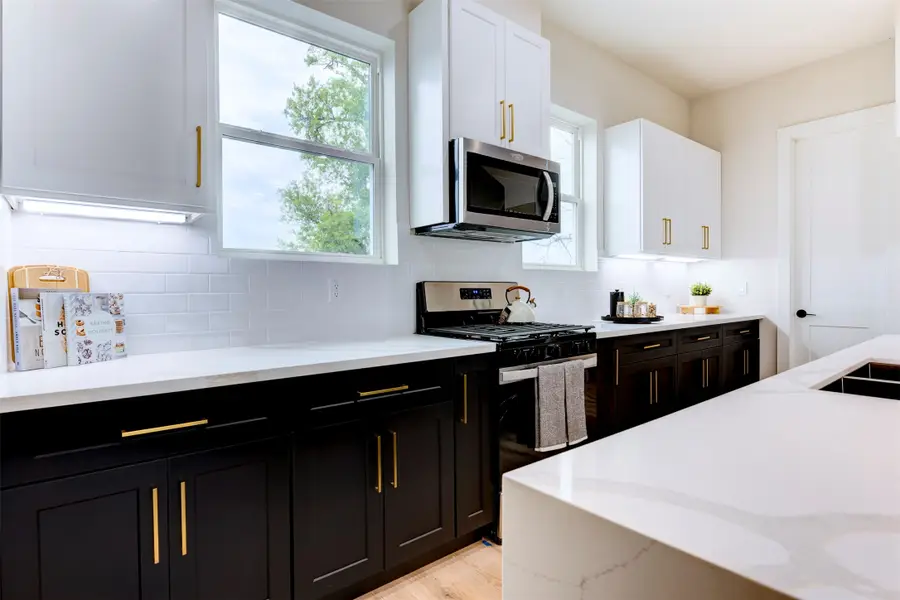 1304 Evelyn Street, Houston, TX 77009 - #2