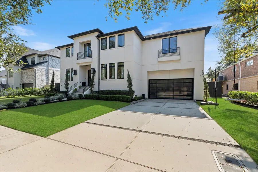 4935 Braesheather Drive, Houston, TX 77096 - #2