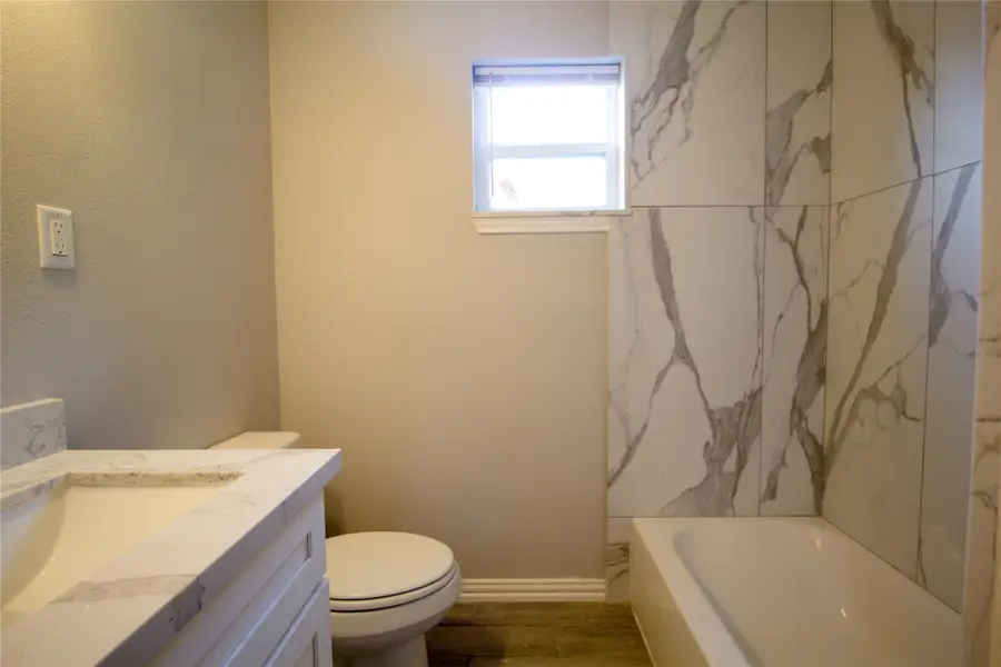 231 Betral Street, Houston, TX 77022 - #3