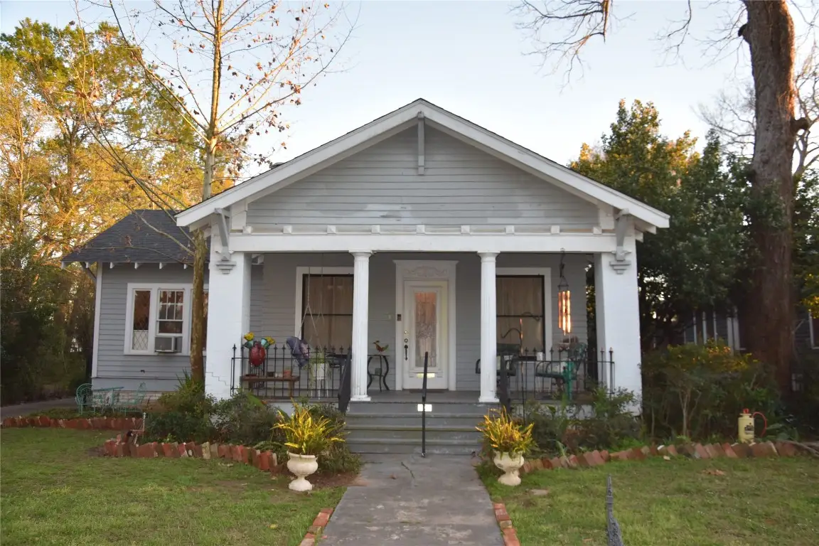 705 E Lamar Avenue, Crockett, TX 75835 - #1