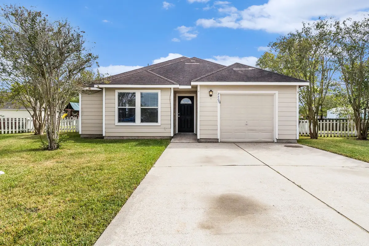 2605 Zackery Court, Dickinson, TX 77539 - Image #1