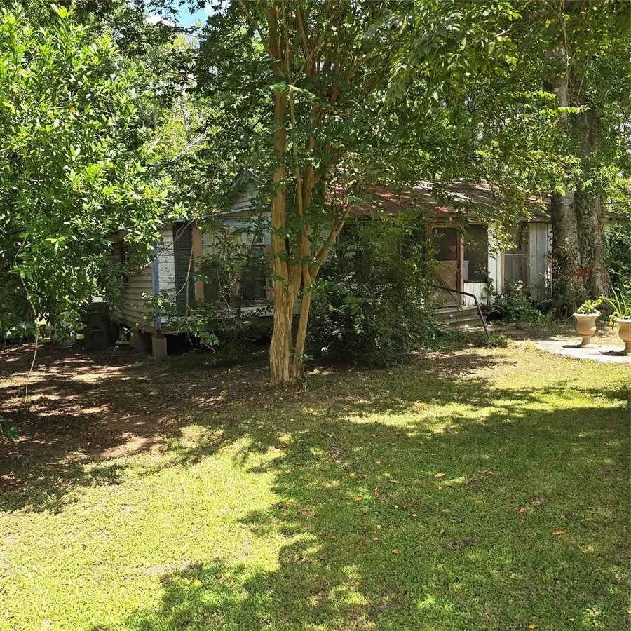 502 Elwood Avenue, Cleveland, TX 77327 - #2