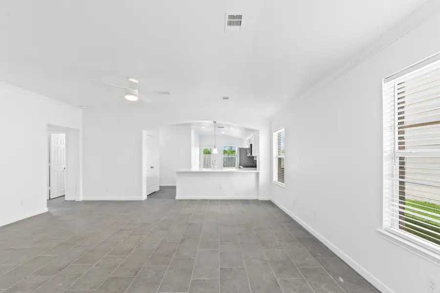 13112 Trail Manor Drive, Pearland, TX 77584 - #2