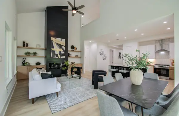 1802 Rollingwood Drive, Huntsville, TX 77340