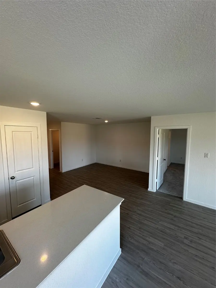 18920 Kingham Woods Court, Conroe, TX 77306 - Image #3