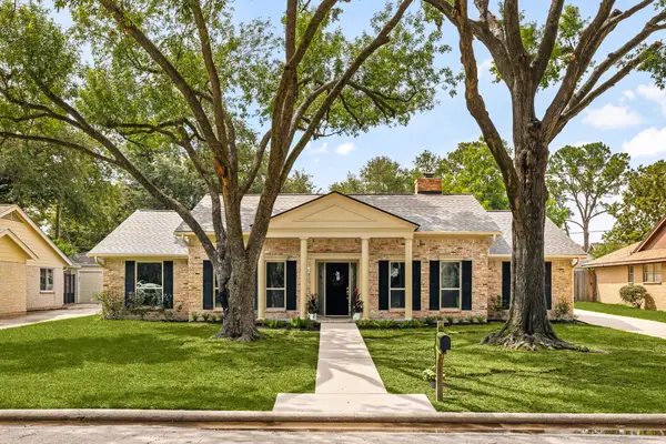 9814 Moorberry Lane, Houston, TX 77080