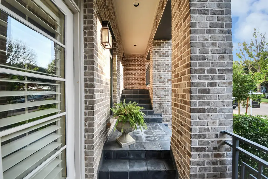 1406 Lake Pointe Parkway, Sugar Land, TX 77478 - #3