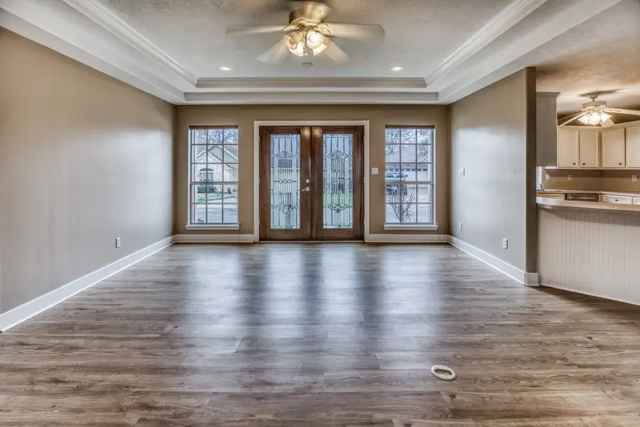 114 Park Place, La Grange, TX 78945 - #3