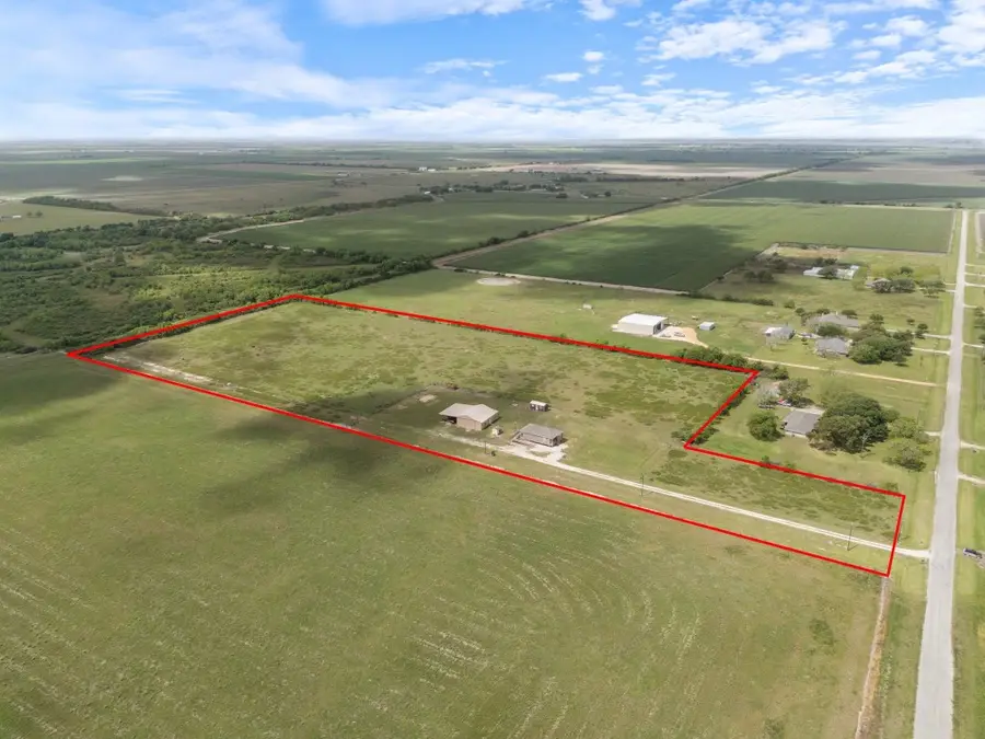 955 County Road 385, Palacios, TX 77465 - #3